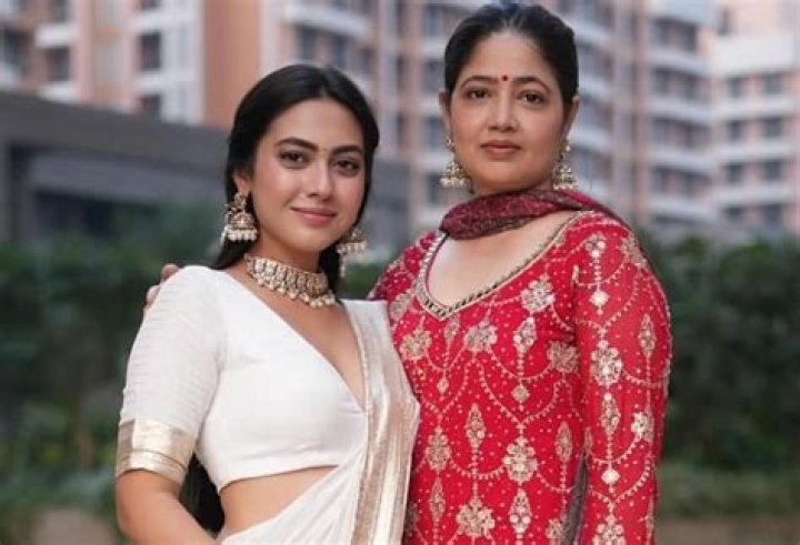 Reem Shaikh Wiki, Age, Boyfriend, Mother, Height