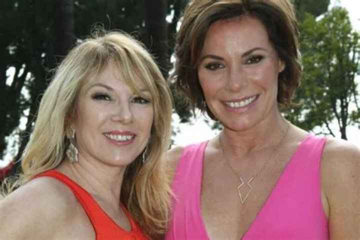 RHONY Luann De Lesseps Reveals Exactly How She Stays Sober After Ramona Singer Questioned Her Sobriety