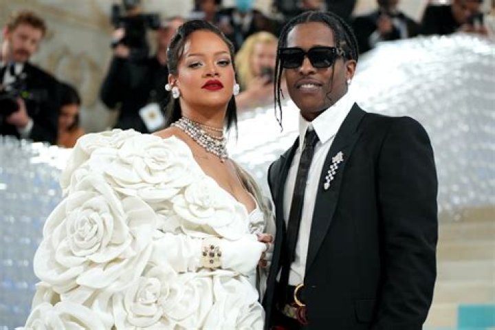 Rihanna And A$AP Rocky Reportedly Really Dating After Months Of Romance Rumors!