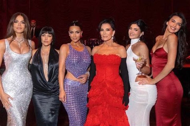 Rob Kardashian Shares Photos From Kylie Jenner’s Birthday Trip: ‘Most Beautiful Trip Of My Life’