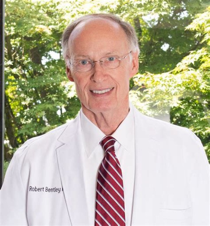 Dr. Robert Bentley, MD – Tuscaloosa, AL