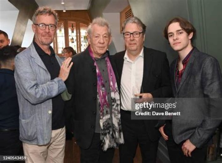 Roger Allam children: Meet William Allam
