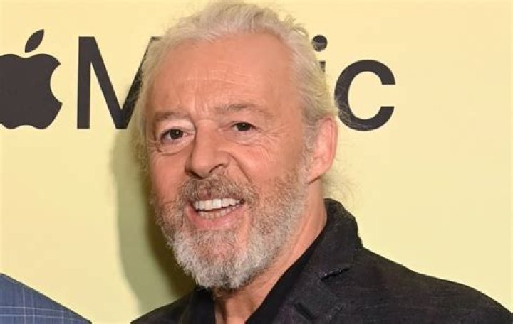 Roland Orzabal Biography - Facts, Childhood, Family Life & Achievements of English Musician