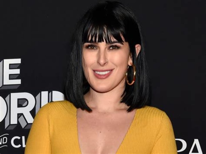 Rumer Willis Biography - Facts, Childhood, Family Life & Achievements