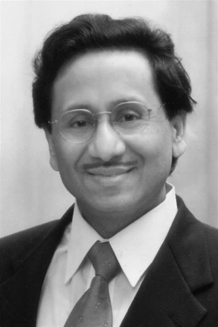 Dr. Satish Gupta, MD – La Canada, CA