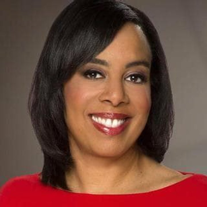 Sharon Epperson Bio, Age, Family, Husband, Kids, CNBC, Illness, Salary