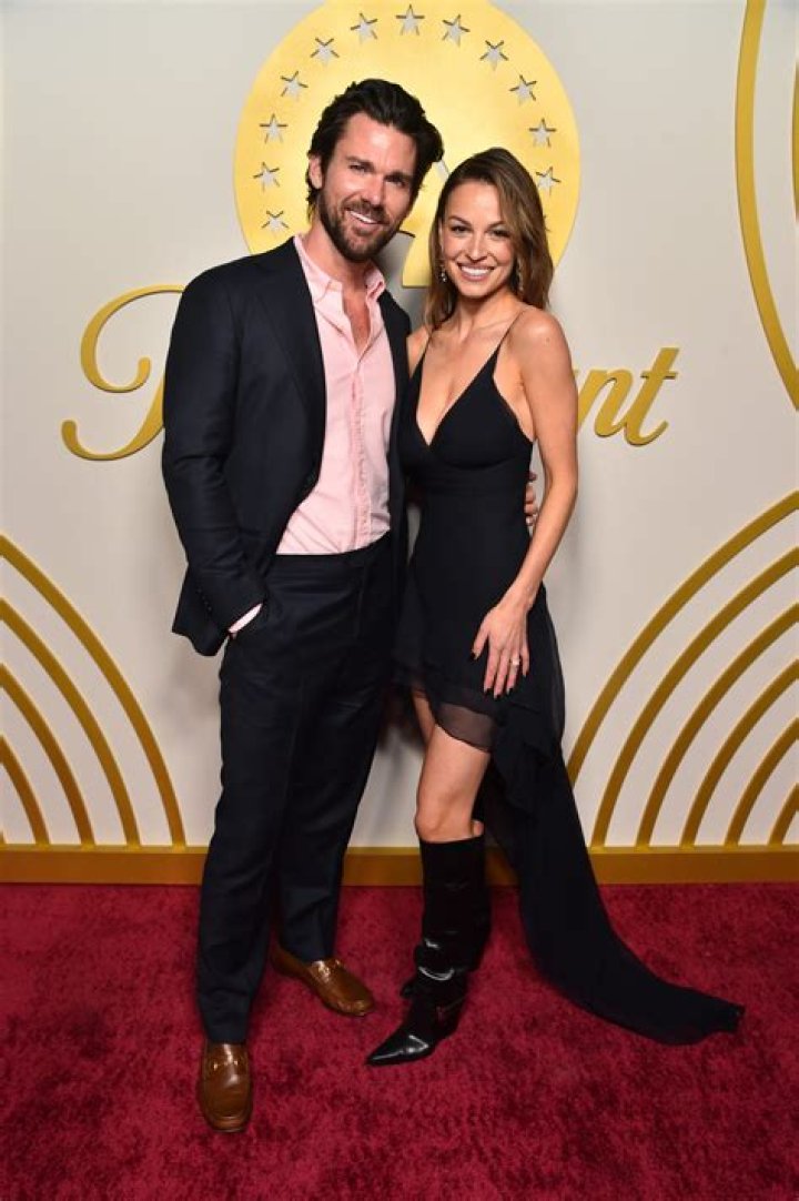 Singer: Wallice Age Ethnicity Wiki And Twitter- Meet Her On Instagram