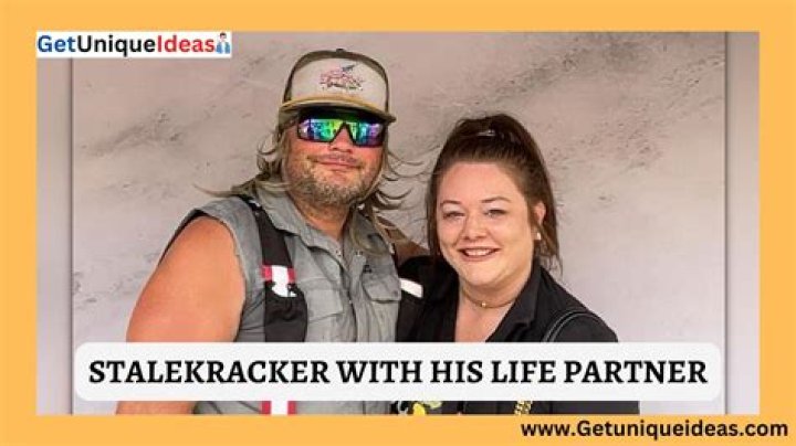 Stalekracker Age, Wiki, Net worth, Bio, Height, Girlfriend