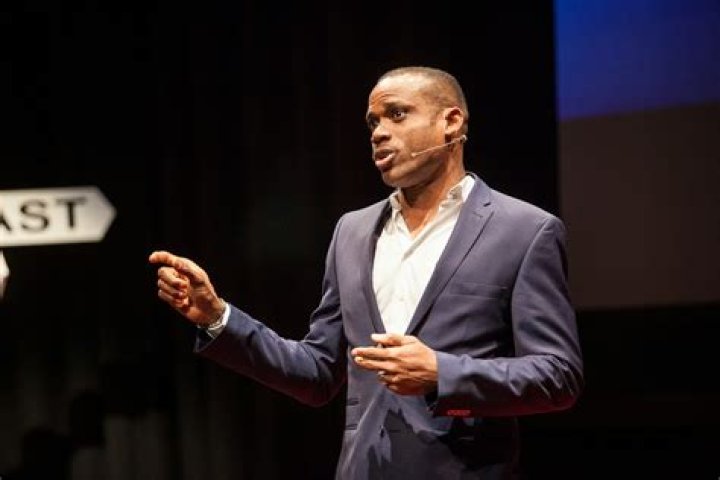 Sunday Oliseh Biography, Wife and 15 Other Facts You Need to Know