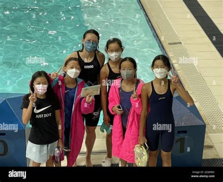 Swimmer: Who Are Siobhan Haughey Parents? Meet Her Father Darach And Mother Canjo