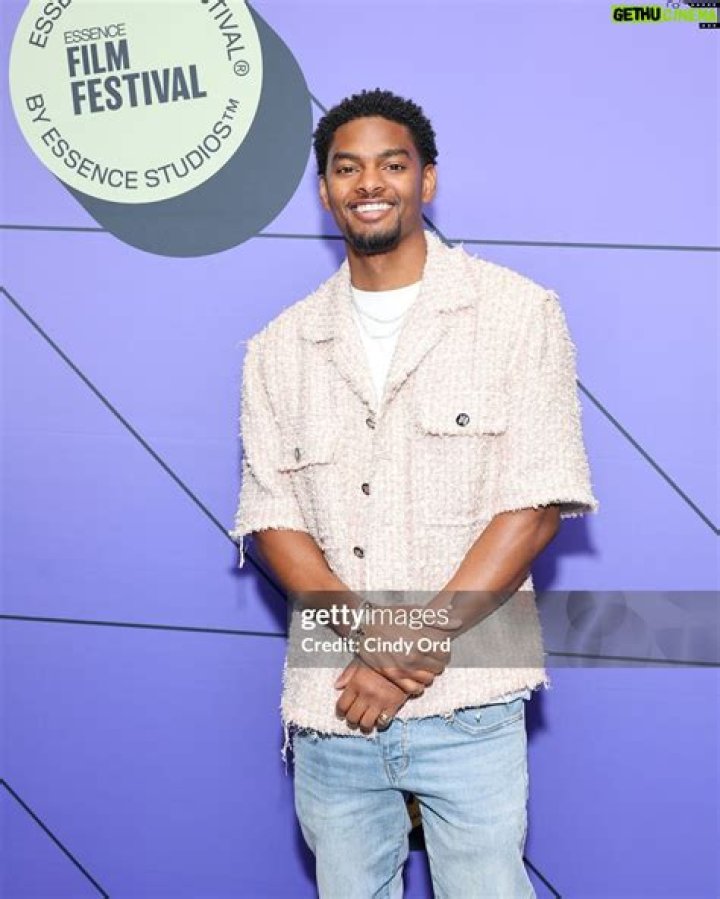 Sylvester Powell Bio, Wiki, Age, Height, Wife, Kids, Parents, Actor, Movies, All American, Net worth