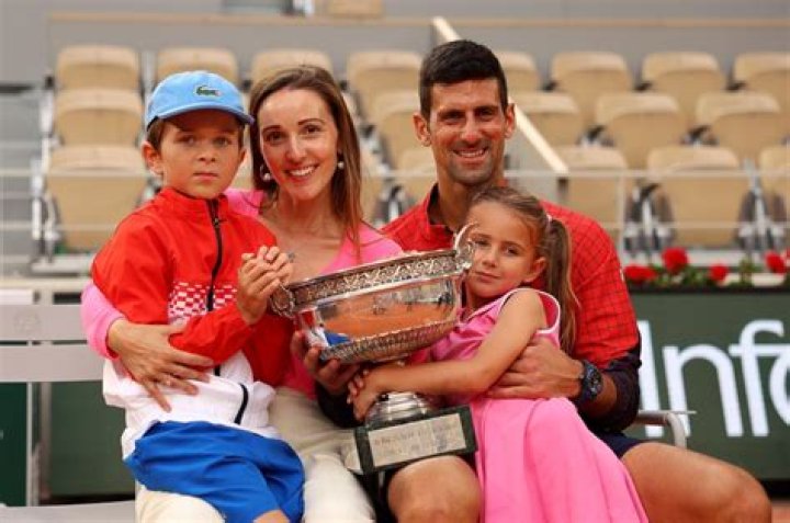 Tara Đoković Wiki, age, birthday, father Novak Djokovic, mom, siblings, school, Instagram