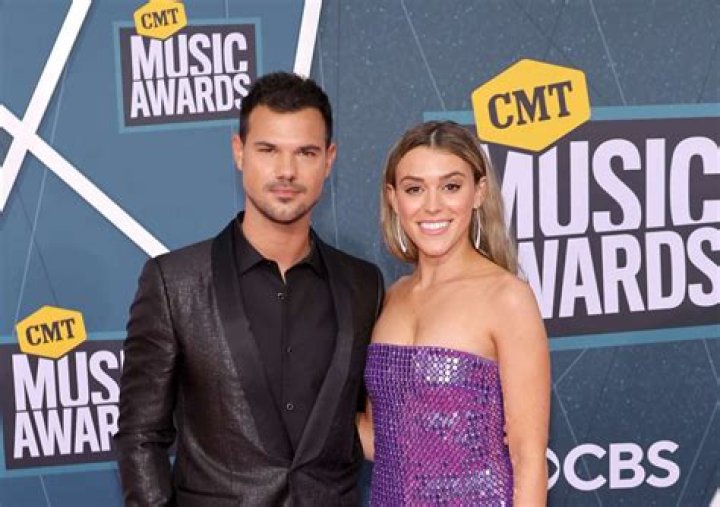 Taylor Lautner Was Not Happy With The Diet He Had To Keep To Play Jacob In Twilight