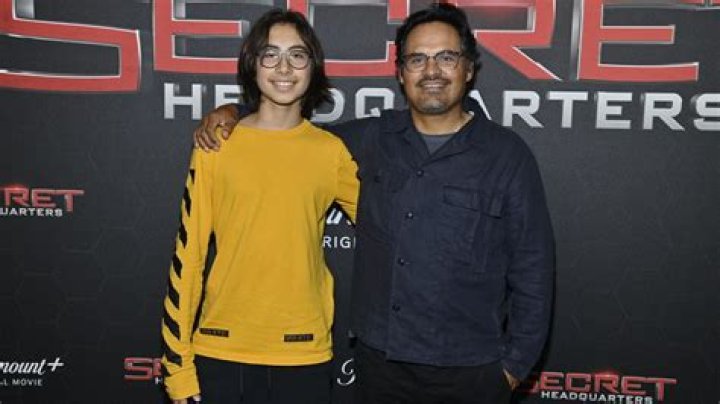 The 10 best Michael Peña movies and TV shows