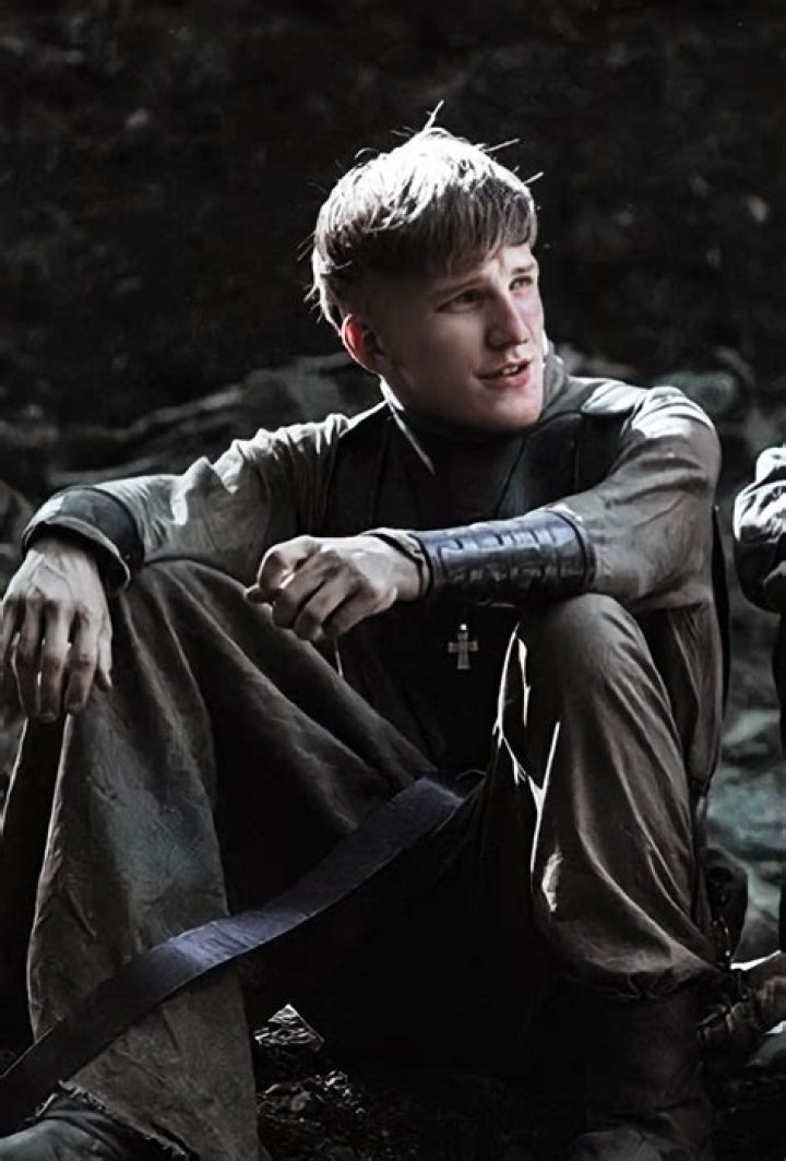 The Last Kingdom Osferth: Ewan Mitchell Height, Age, Birthday, Girlfriend,Wiki, Biography