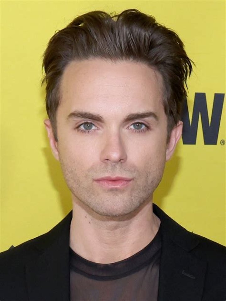 Thomas Dekker (actor) Biography, Age, Height, Family, Wife, Net Worth and Movies