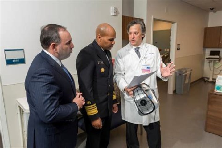 Dr. Thomas Nowicki, MD – Hartford, CT