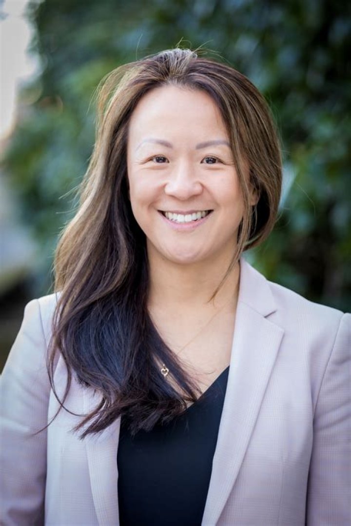 Tiffany Ma – Bio, Facts, Family Life of Beauty & Fashion Vlogger