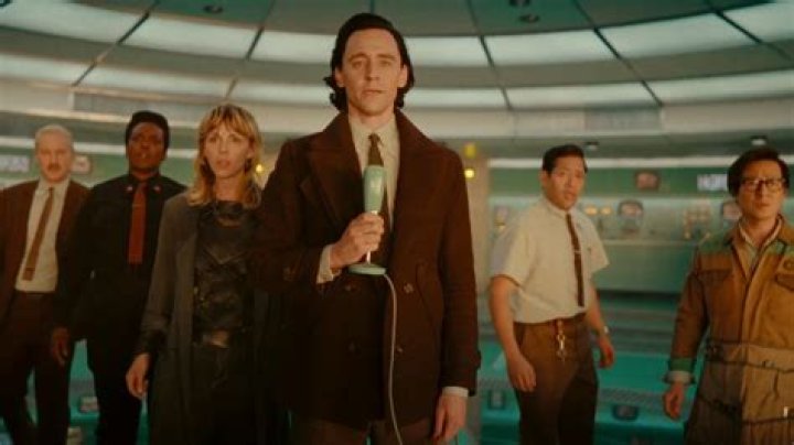 Tom Hiddleston and Owen Wilson suit up in new ‘Loki’ season 2 set photos