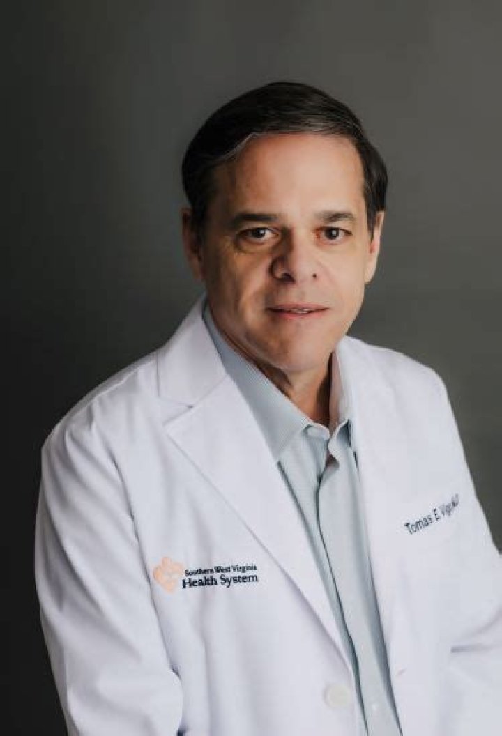 Dr. Tomas Vigo Paredes Pllc, MD – Chapmanville, WV