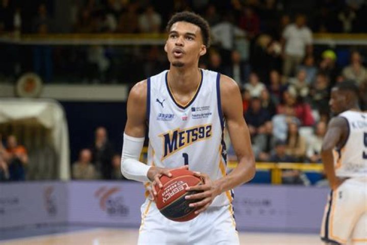 Toya Johnson’s Throwback Photo Featuring Her Best Asset Has Fans In Awe