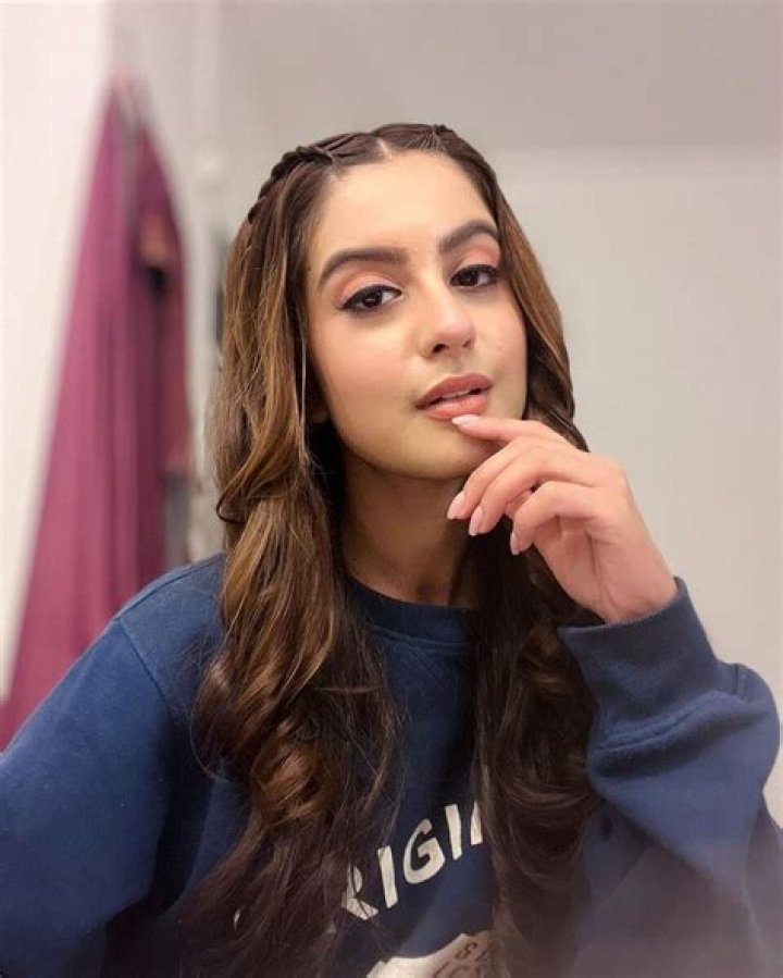 Tunisha Sharma Religion: Does He Follow Muslim Or Hindu Faith? Family And Net Worth At Death