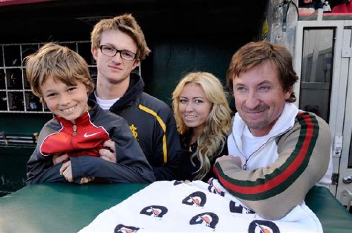 Ty Gretzky Bio, Wiki, Age, Height, Parents, Siblings, Wife, Career, and Net Worth