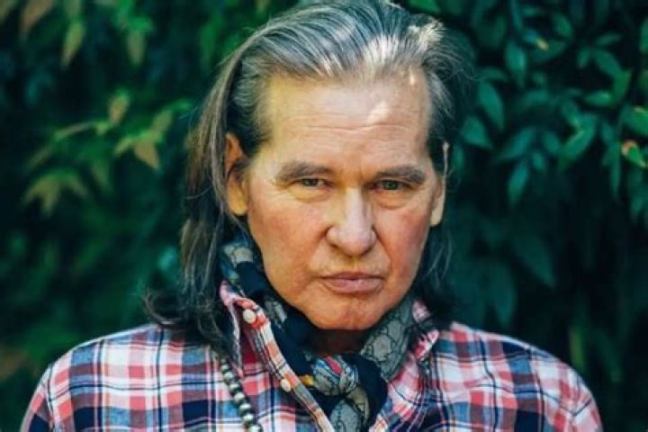 Val Kilmer Gives Rare On-Camera Interview After His Throat Cancer Battle To Promote His New Memoir ‘I’m Your Huckleberry’