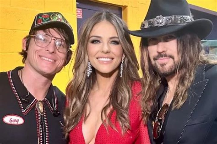 Vicki Gunvalson – Did She Really Get Married To Secure Her RHOC Peach Full-Time?