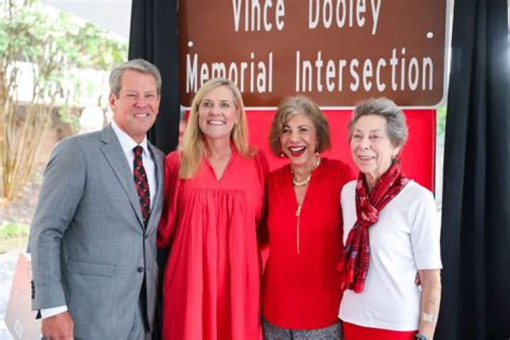 Vince Dooley’s Net Worth, Biography, Career, Awards, Fact and Life Story