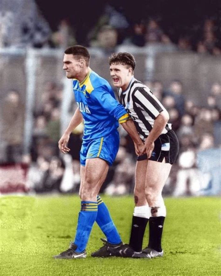 Vinnie Jones Biography - Facts, Childhood, Family Life & Achievements
