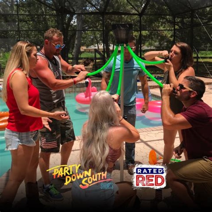 Walt Windham Bio, Wiki, Age, Height, Girlfriend, Family, Job, Party Down South and Net Worth