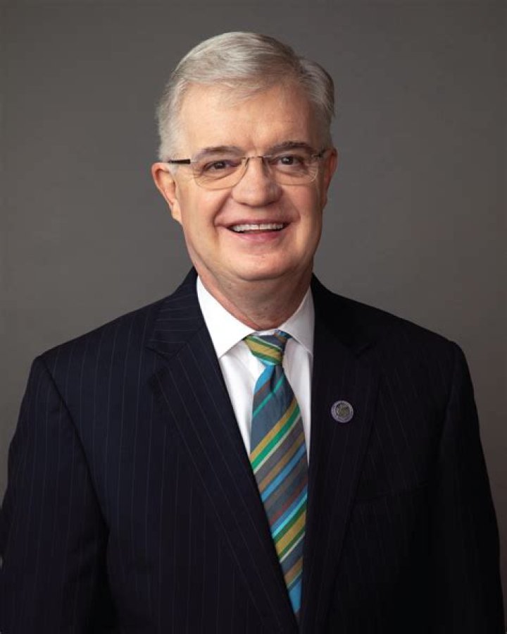 Dr. Walter Butler, MD – Louisville, KY