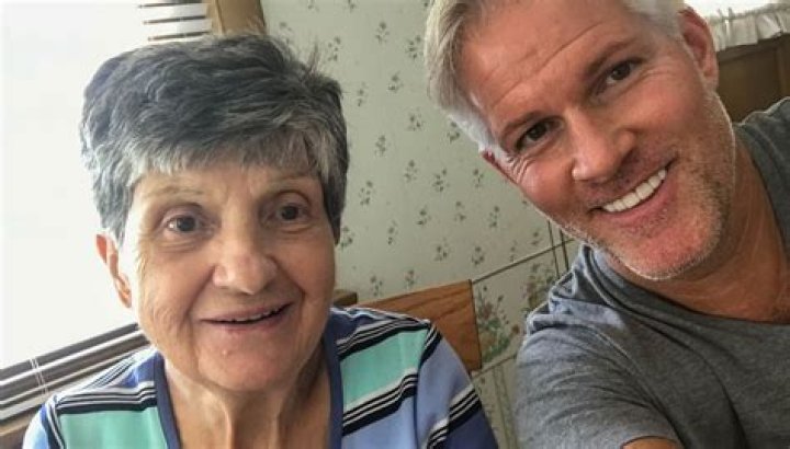 Was Paul Fronczak Twin Sister Found? Wikipedia & Parents