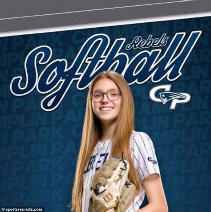 What Happened To Marissa Cardona Hanford CA? Softball Player Accident Death Details