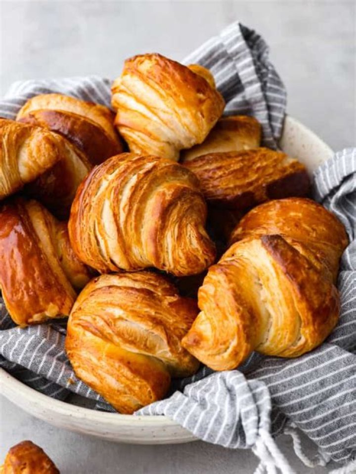 What Is Healthier Bread Or Croissant? – Celebrity