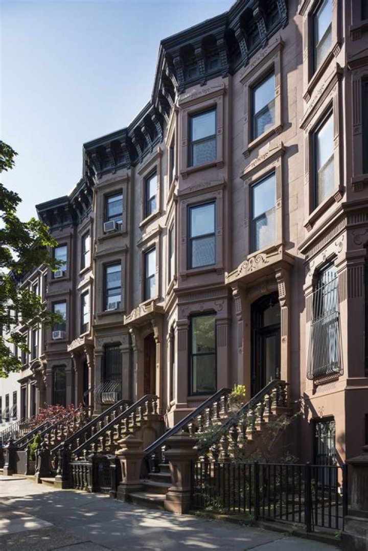 Where does Ari Melber live? Peek inside his Prospect Heights, Brooklyn, home