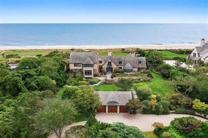 Where does Joy Behar live in the Hamptons?
