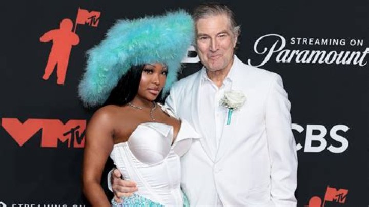 Who did Summer Walker have twins by?