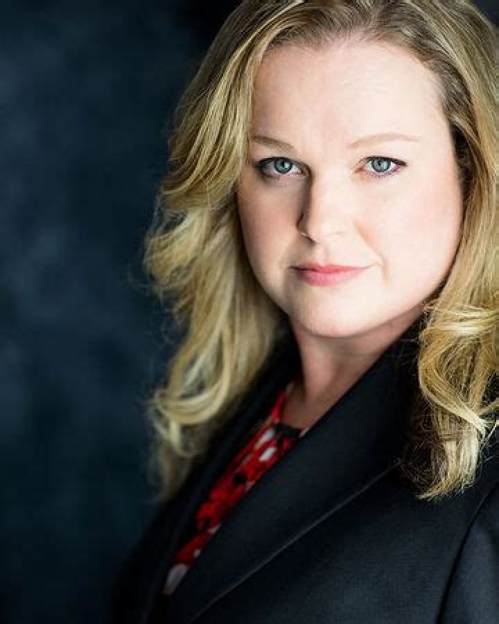 Who Is Actress Elizabeth Bowen From The Cast Of Resident Alien? Everything To Know About Her