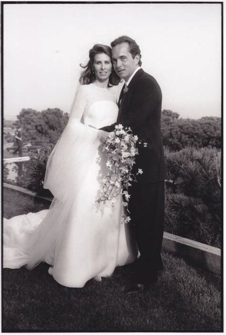 Who is Carole Radziwill husband Anthony Radziwiłł?