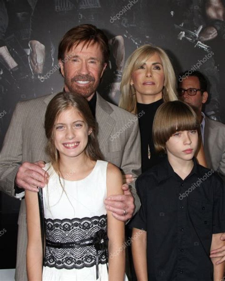 Who is Chuck Norris’ daughter Dina Norris?