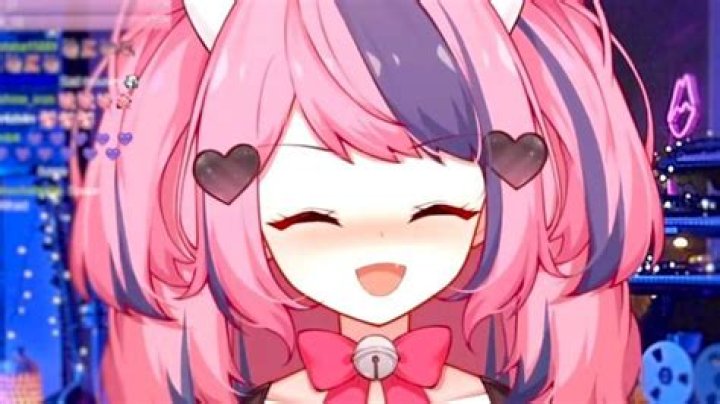 Who is Ironmouse and why is the Twitch VTuber famous?