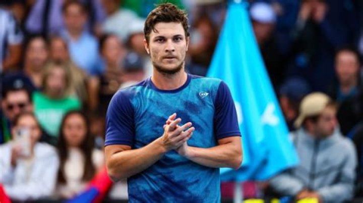 Who is Kecmanovic coach? Meet Miomir Kecmanović’s Coaches Miro Hrvatin; David Nalbandian; And Johan Örtegren