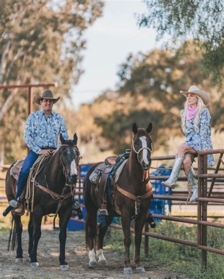 Who is Kirbe Schnoor? NFR Host Husband and Wikipedia Details