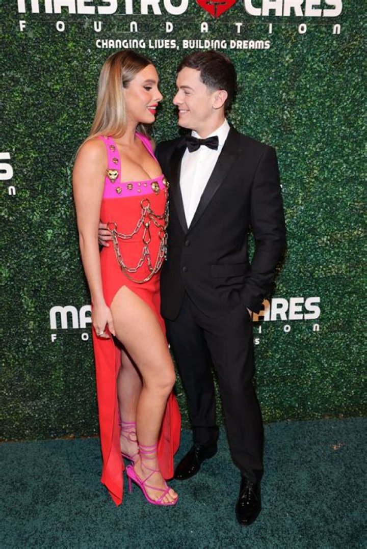 Who is Lele Pons’ husband Guaynaa?