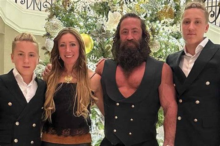 Who is Liver King’s wife Barbara Johnson? Age, birthday, kids, Instagram