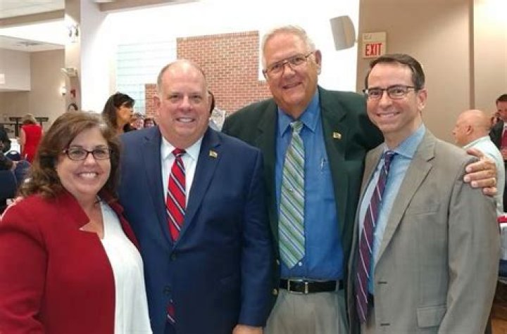 Who Is Roy Mcgrath Wife Laura Bruner? Family And Net Worth