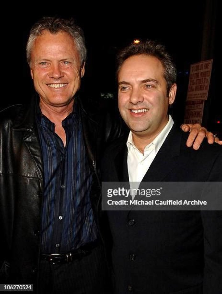 William Broyles Jr. family, wife, children, parents, siblings