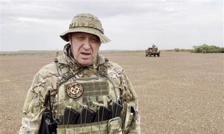 How much is Putin's chef worth?